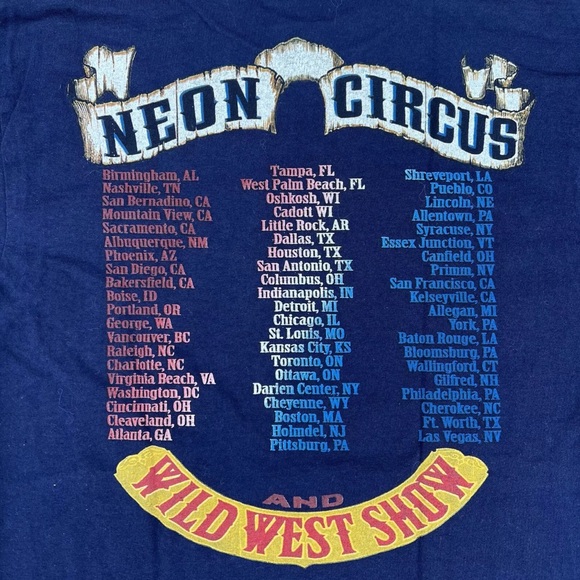 NEW VTG 2001 Brooks & Dunn Neon Circus Wild West Show Tour Tshirt Sz M Navy Blue - Picture 3 of 7